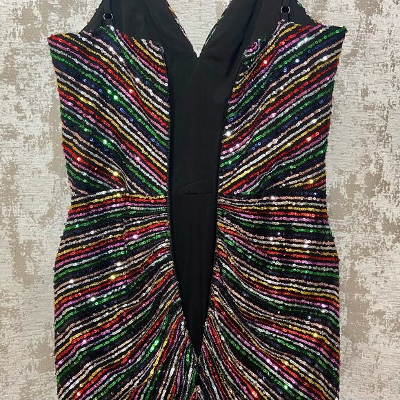 Dress The Population Viviane Sequin Dress in Silver Rouge - Picture 4 of 5